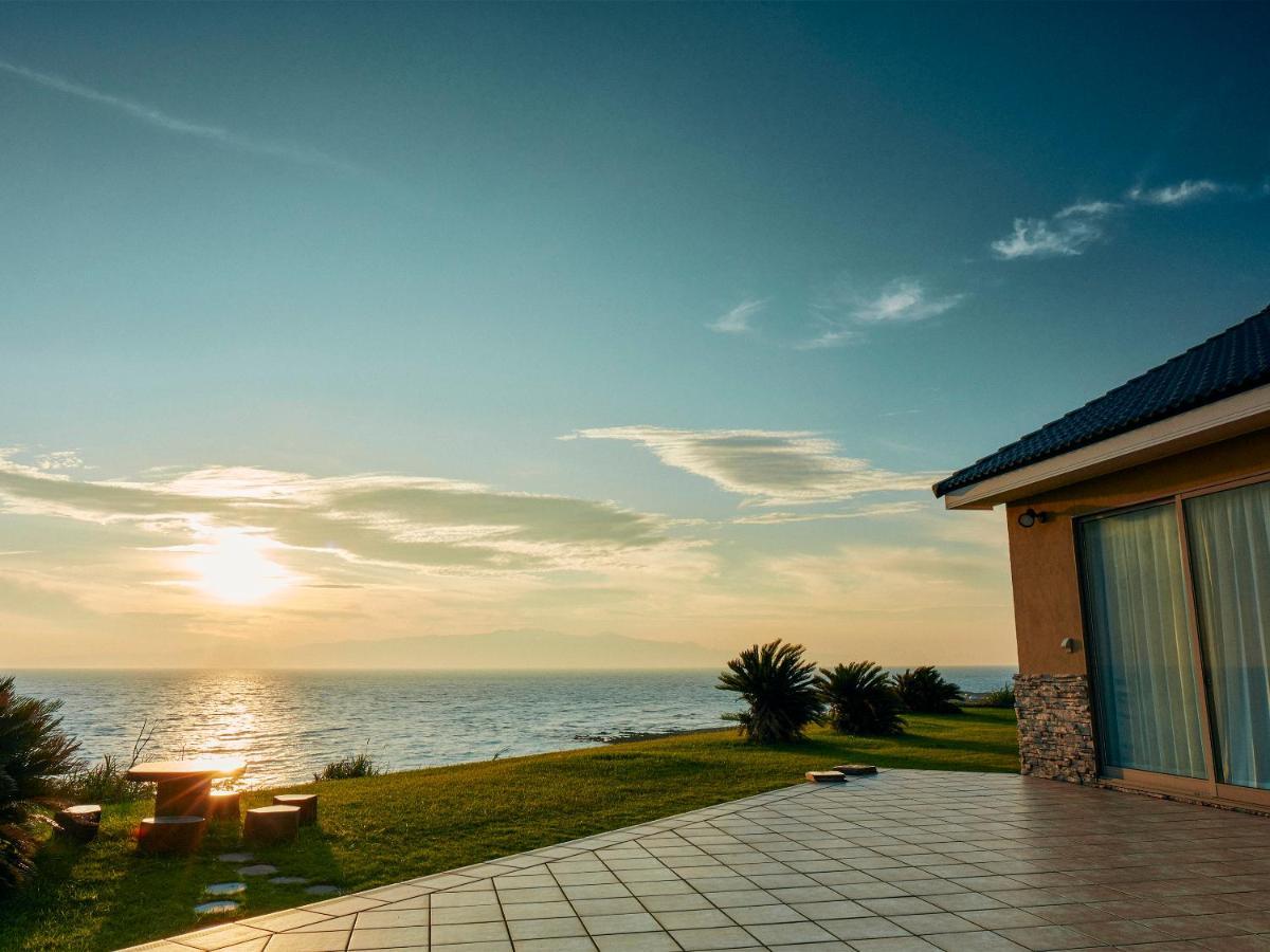 Resort Villa Miko Oshima Екстериор снимка